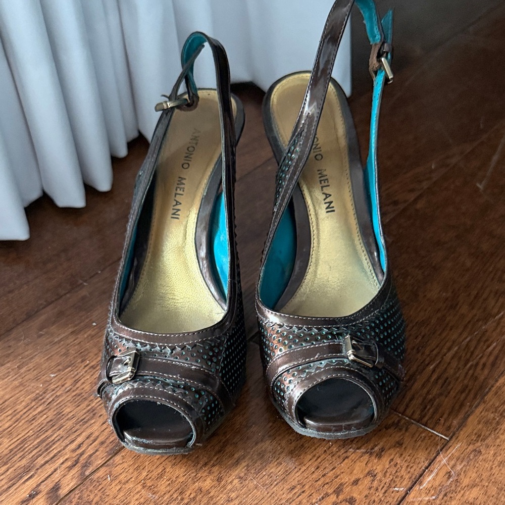 ANTONIO MELANI Brown Peep-Toe Slingback Heels with Teal Lining